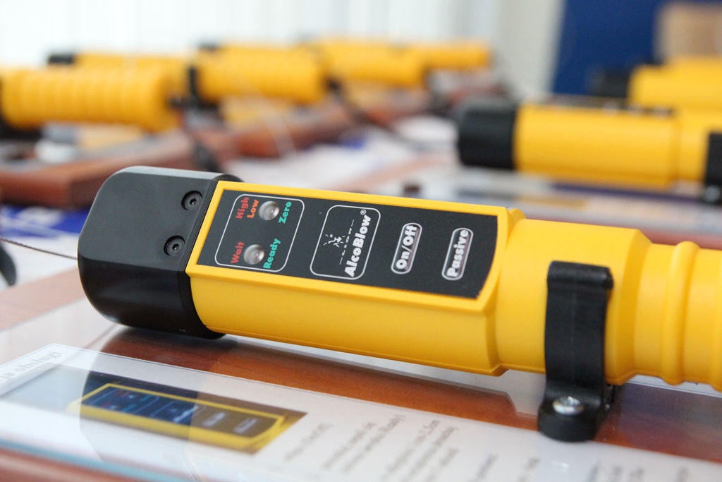 W ramach programu 69 alkomatów alkomatów trafi w różne części regionu, będą dostępne dla osób chcących sprawdzić swoją trzeźwość przed jazdą samochodem.