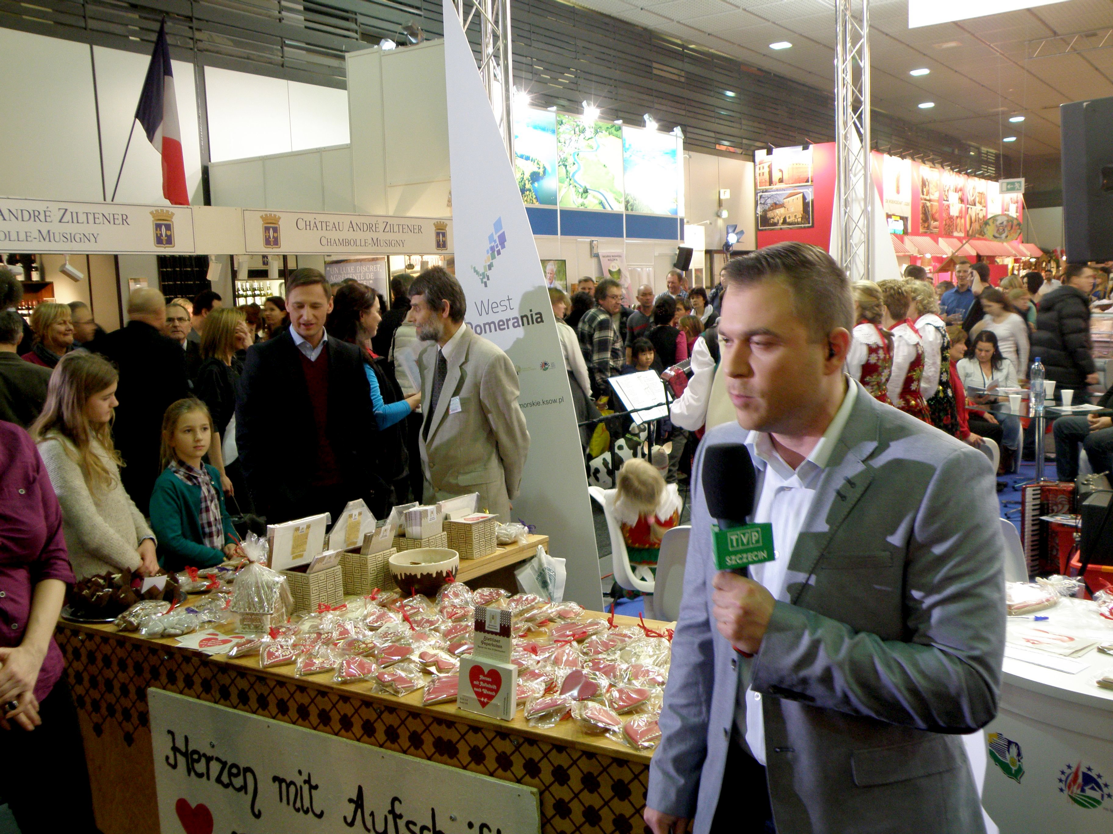 Pomorze Zachodnie zaprezentowało się po raz kolejny na Międzynarodowych Targach Gospodarki Żywnościowej, Rolnictwa i Ogrodnictwa „Grüne Woche”, odbywających się Berlinie w dniach 17-26 stycznia 2014 roku.