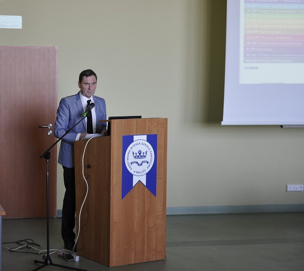 Idea i możliwości Kontraktów Samorządowych były głównym tematem wizyty wicemarszałka Jakubowskiego w Wałczu.