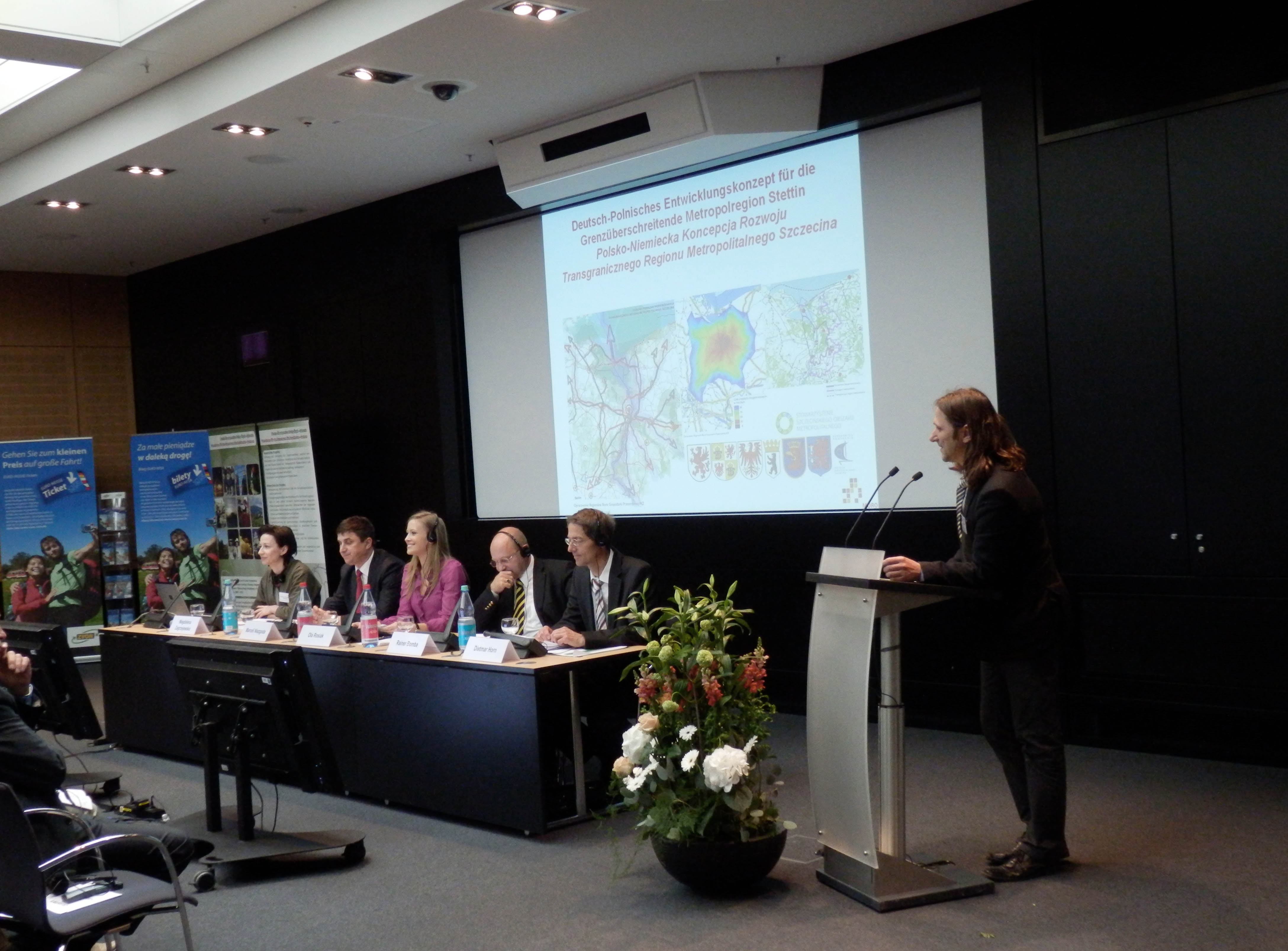 Projekt prezentuje Michał Urbański.