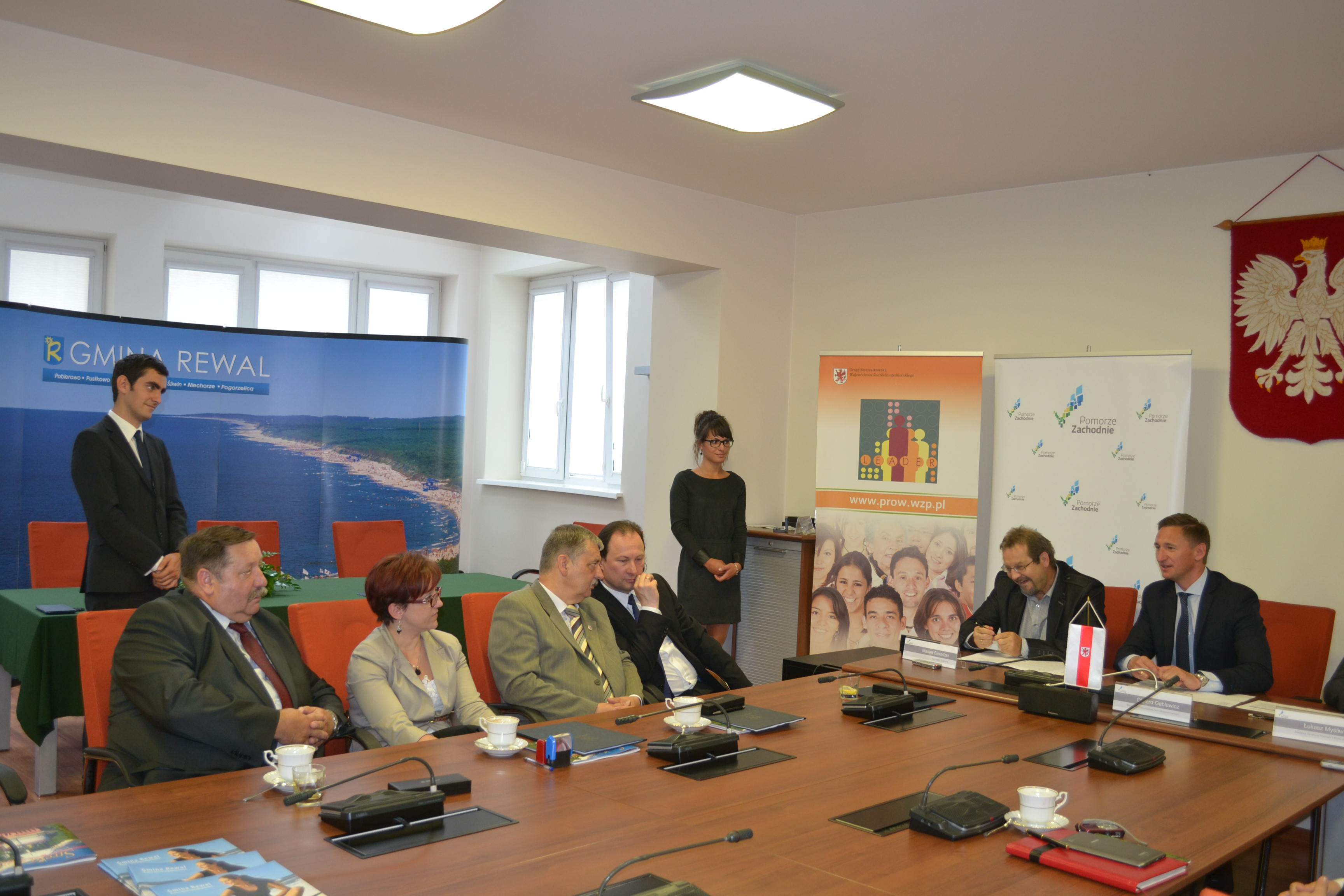 Umowy dotyczyły działań PROW na lata 2007-2013 w zakresie usług dla gospodarki oraz ludności wiejskiej