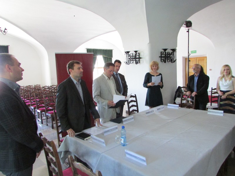 Uroczystość ogłoszenia wyników rozpoczął wicemarszałek Drożdż.