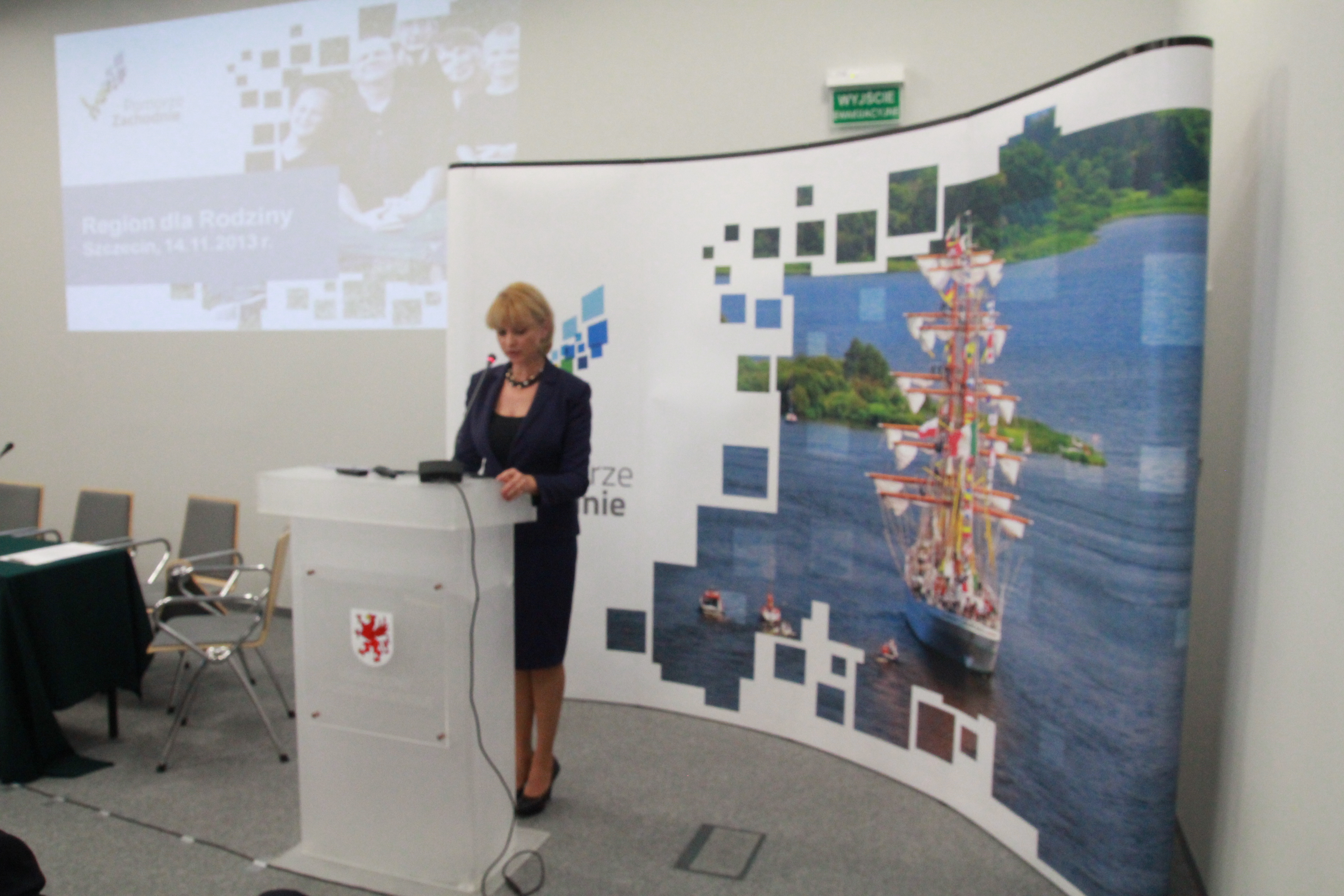 List od małżonki Prezydenta RP Anny Komorowskiej skierowany do uczestników konferencji odczytała członek Zarządu Województwa Zachodniopomorskiego Anna Mieczkowska.