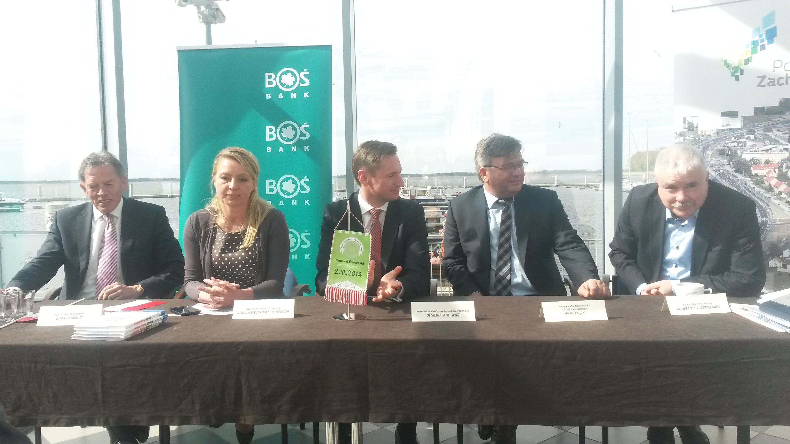 Przy okazji Dnia Flagi Narodowej i II Festynu Dominikańskiego, marszałek Województwa Zachodniopomorskiego Olgierd Geblewicz odniósł się do kamieńskich inwestycji finansowanych ze środków unijnych.