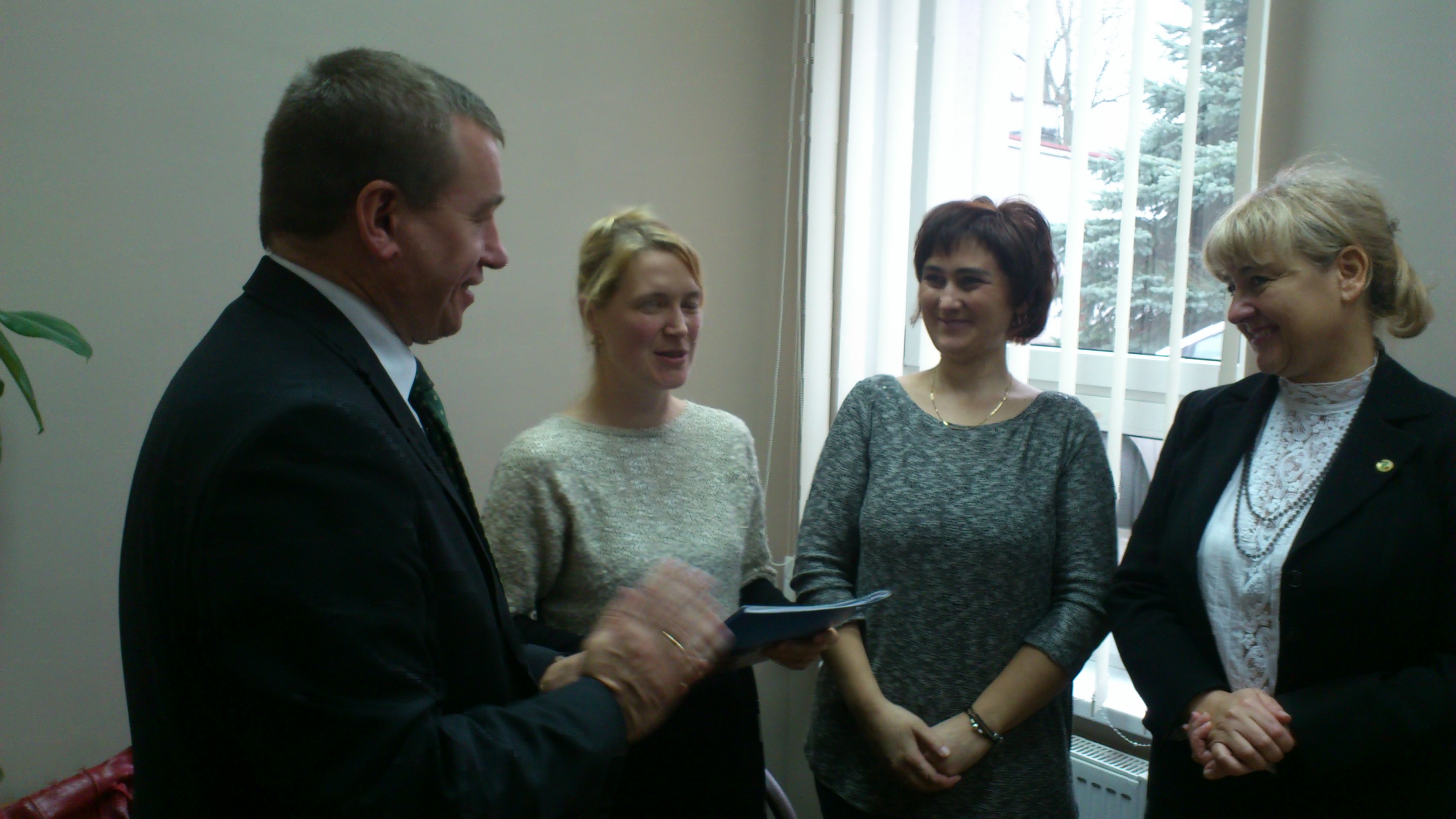 Podpisanie umowy w Sarbinowie.