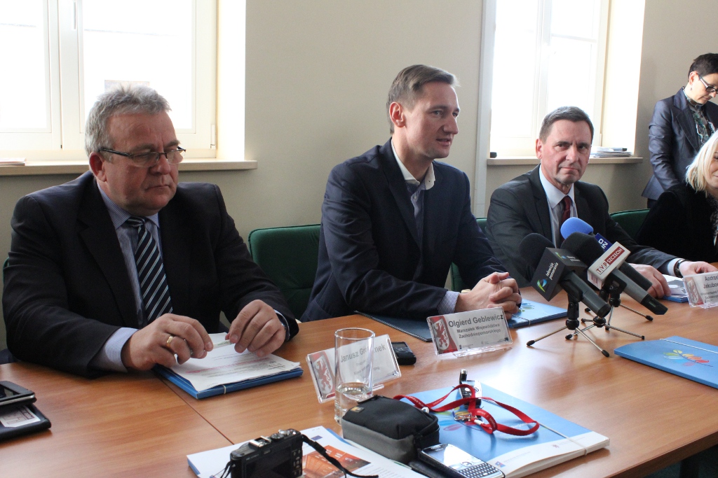 Janusz Gromek, Olgierd Geblewicz i Andrzej Jakubowski - spotkanie z dziennikarzami ws. Inicjatywy JESSICA.