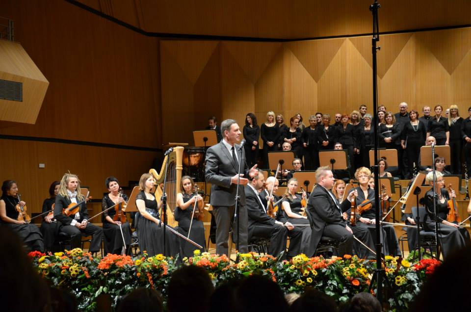 Uroczyste otwarcie nowej sali koncertowej koszalińskiej filharmonii z udziałem wicemarszałka Województwa Zachodniopomorskiego Andrzeja Jakubowskiego.