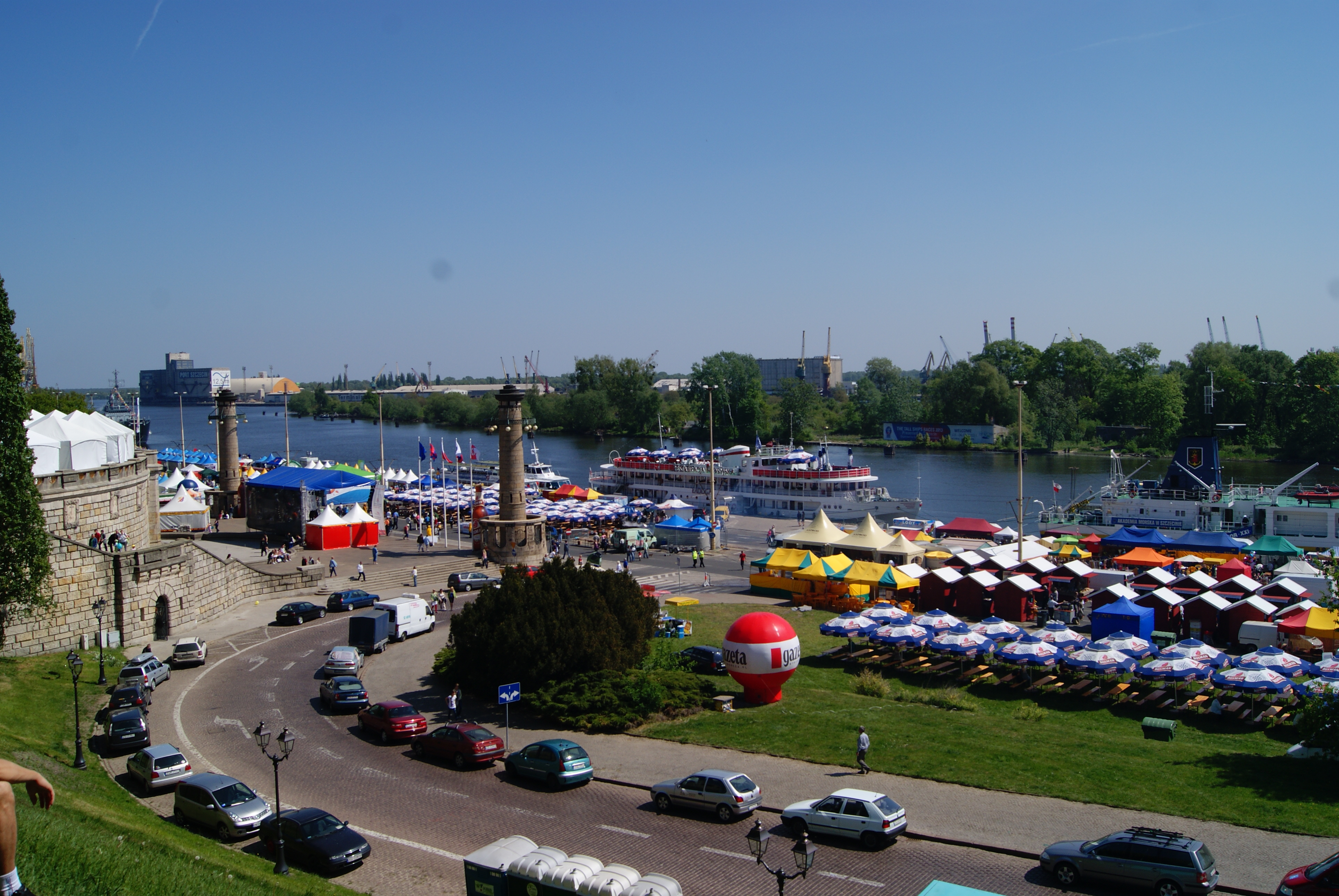 Widok ogólny - 'Piknik nad Odrą'.