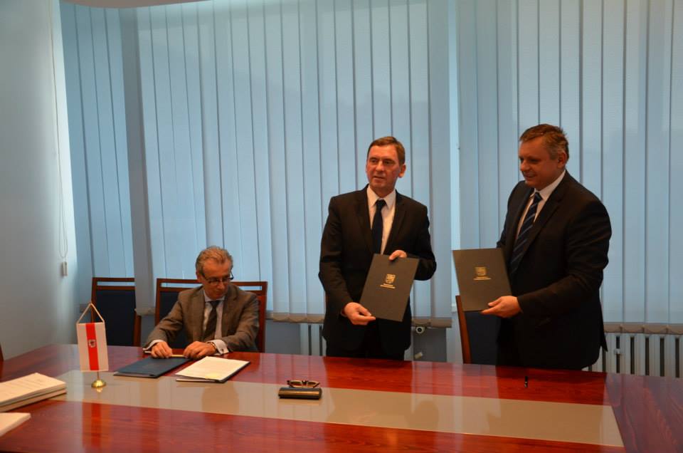 Wicemarszałek Województwa Zachodniopomorskiego Andrzej Jakubowski i prezydent Koszalina Piotr Jedliński.