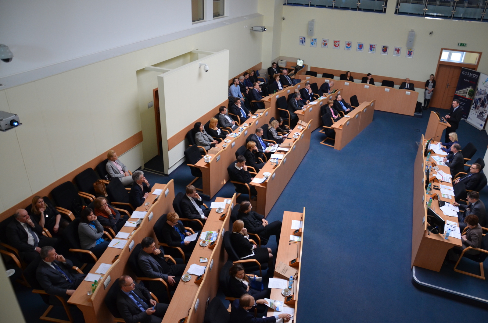 Widok na salę obrad.