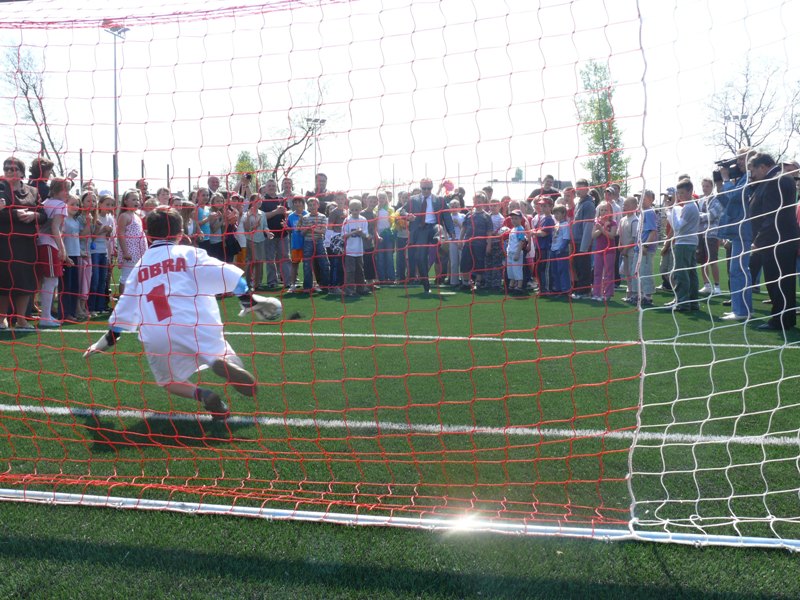 Pierwszy strzał na bramkę