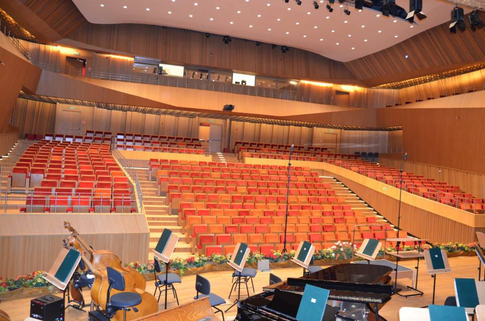 Nowa sala koncertowa, na blisko 520 widzów, prezentuje się okazale,
