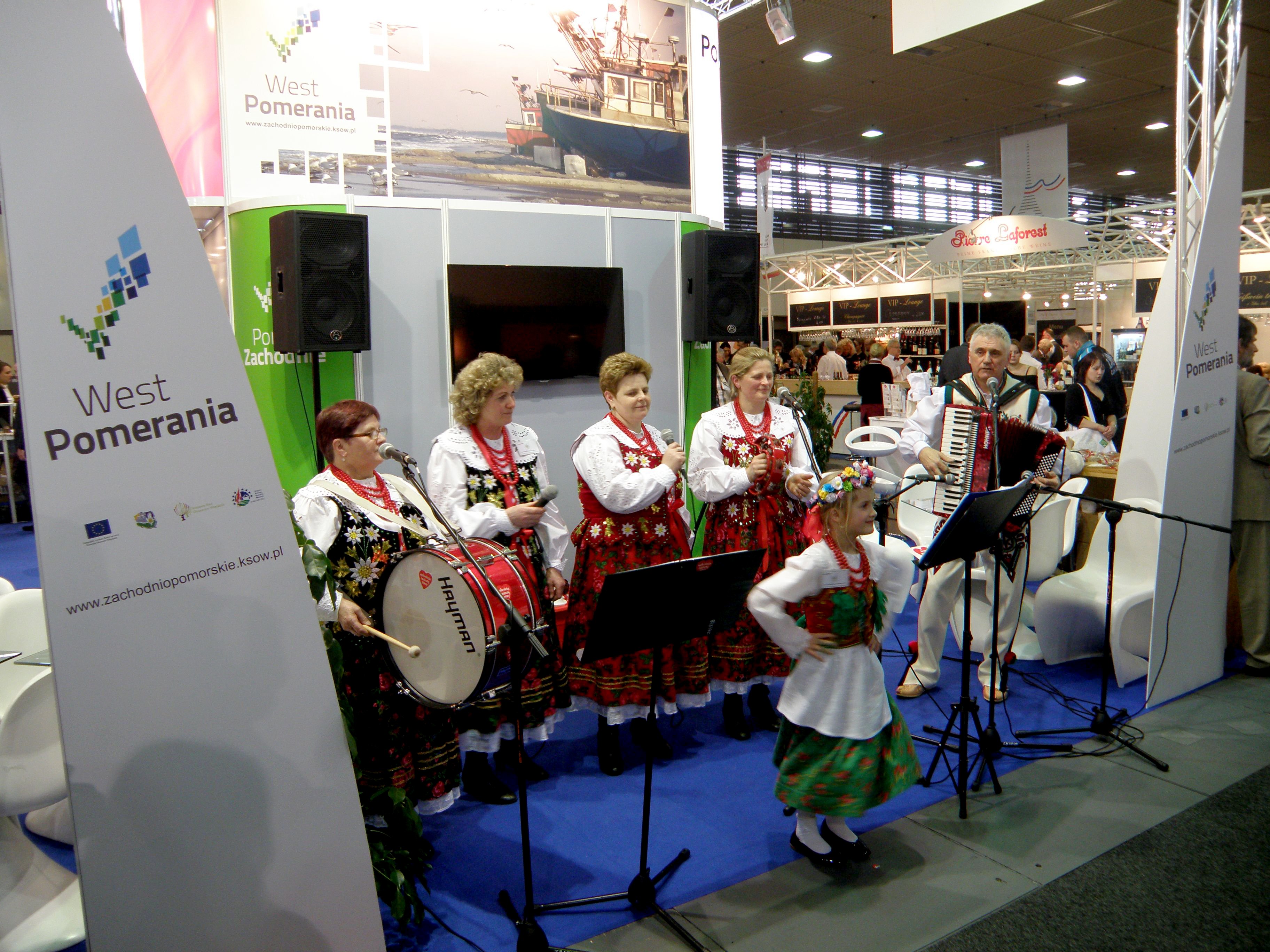 Pomorze Zachodnie zaprezentowało się po raz kolejny na Międzynarodowych Targach Gospodarki Żywnościowej, Rolnictwa i Ogrodnictwa „Grüne Woche”, odbywających się Berlinie w dniach 17-26 stycznia 2014 roku.