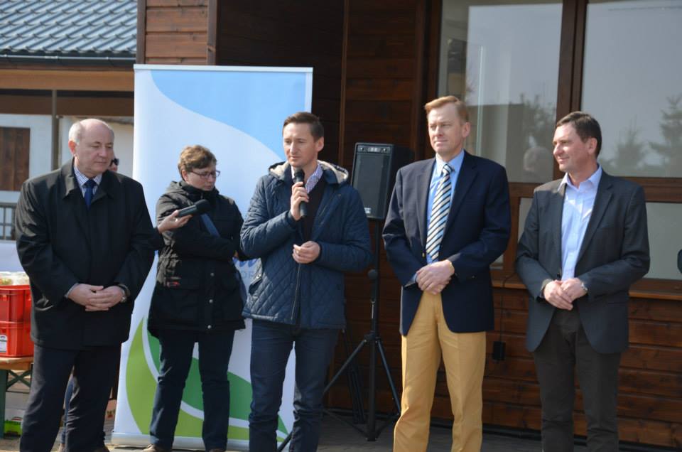 Marszałek Województwa Zachodniopomorskiego Olgierd Geblewicz podkreślił, że żubry już niebawem mogą stać się regionalnym symbolem Pomorza Zachodniego.