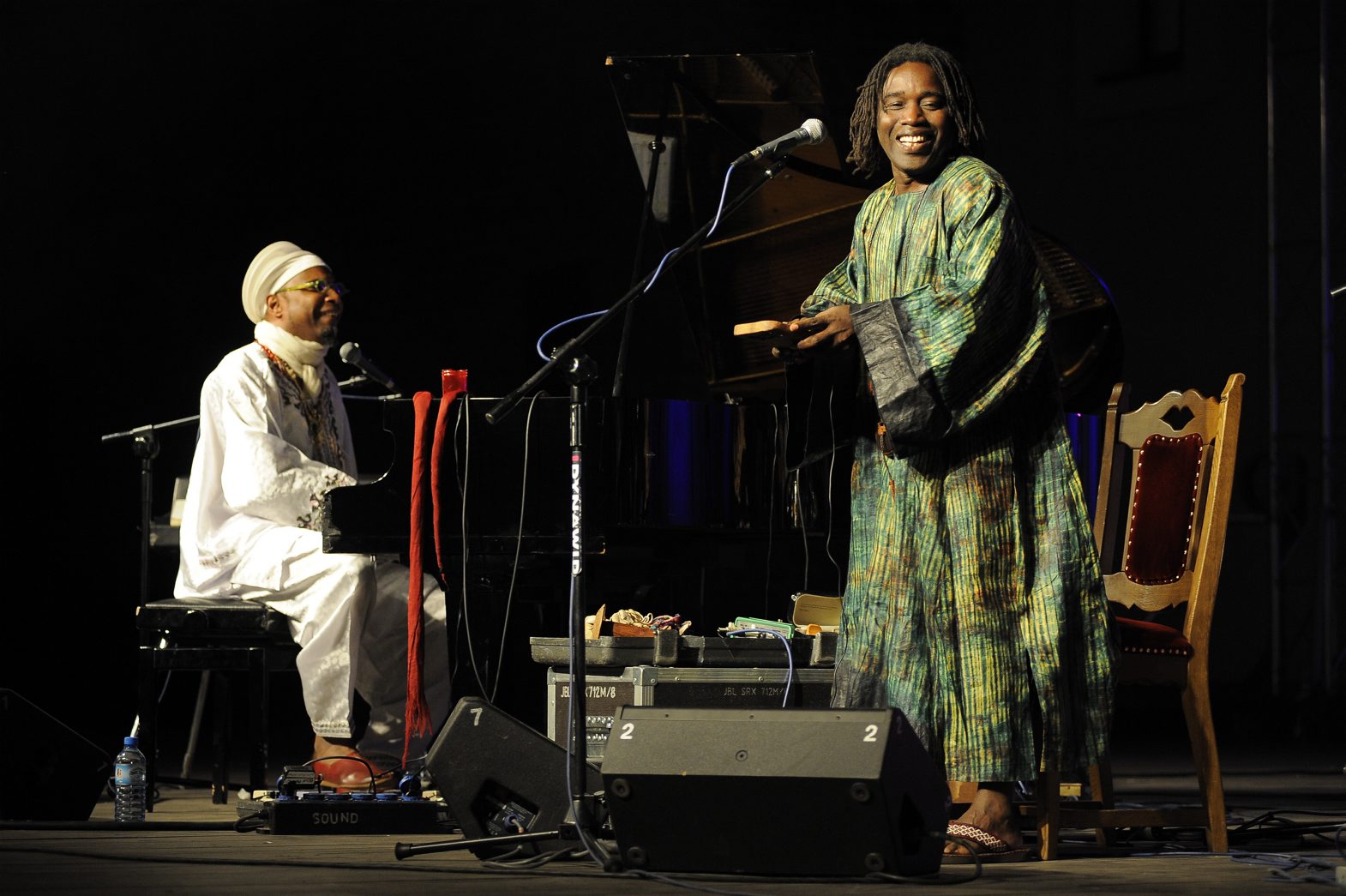 Koncert Omara Sosy na dziedzińcu zamkowym