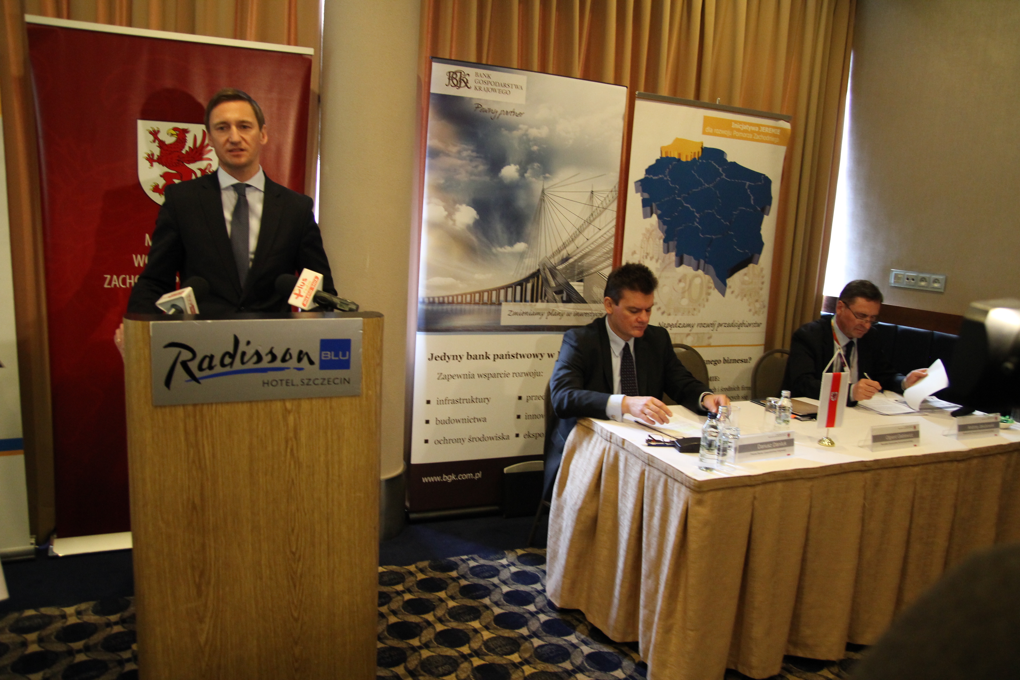 Marszałek Olgierd Geblewicz opowiada o aktualnych działaniach związanych z Inicjatywą JEREMIE w naszym województwie.