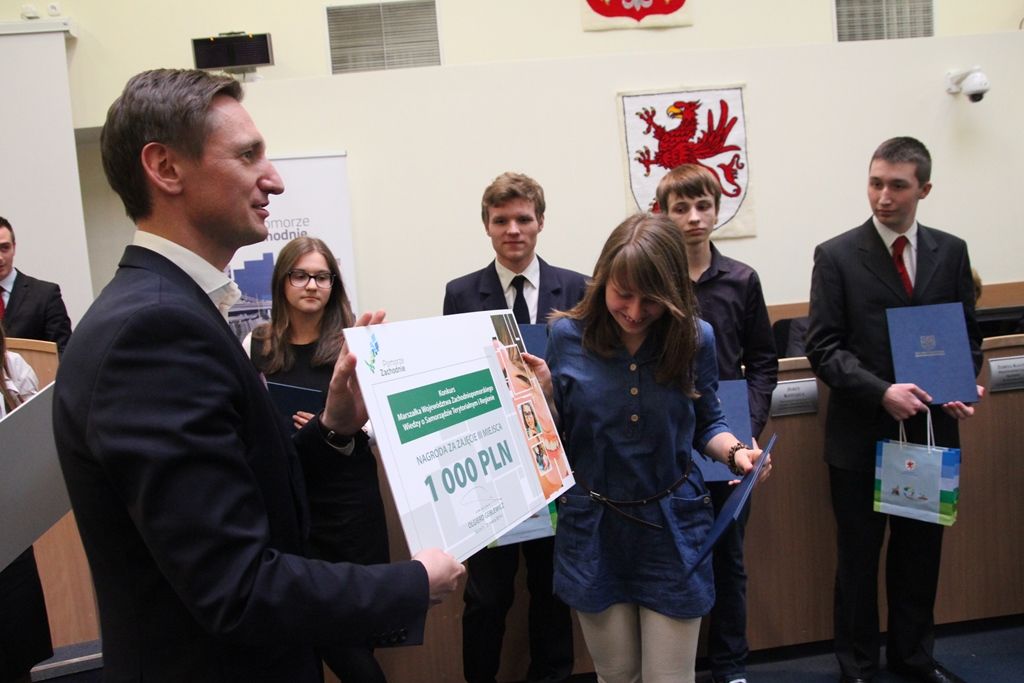 Nagrody wręczył marszałek Olgierd Geblewicz.
