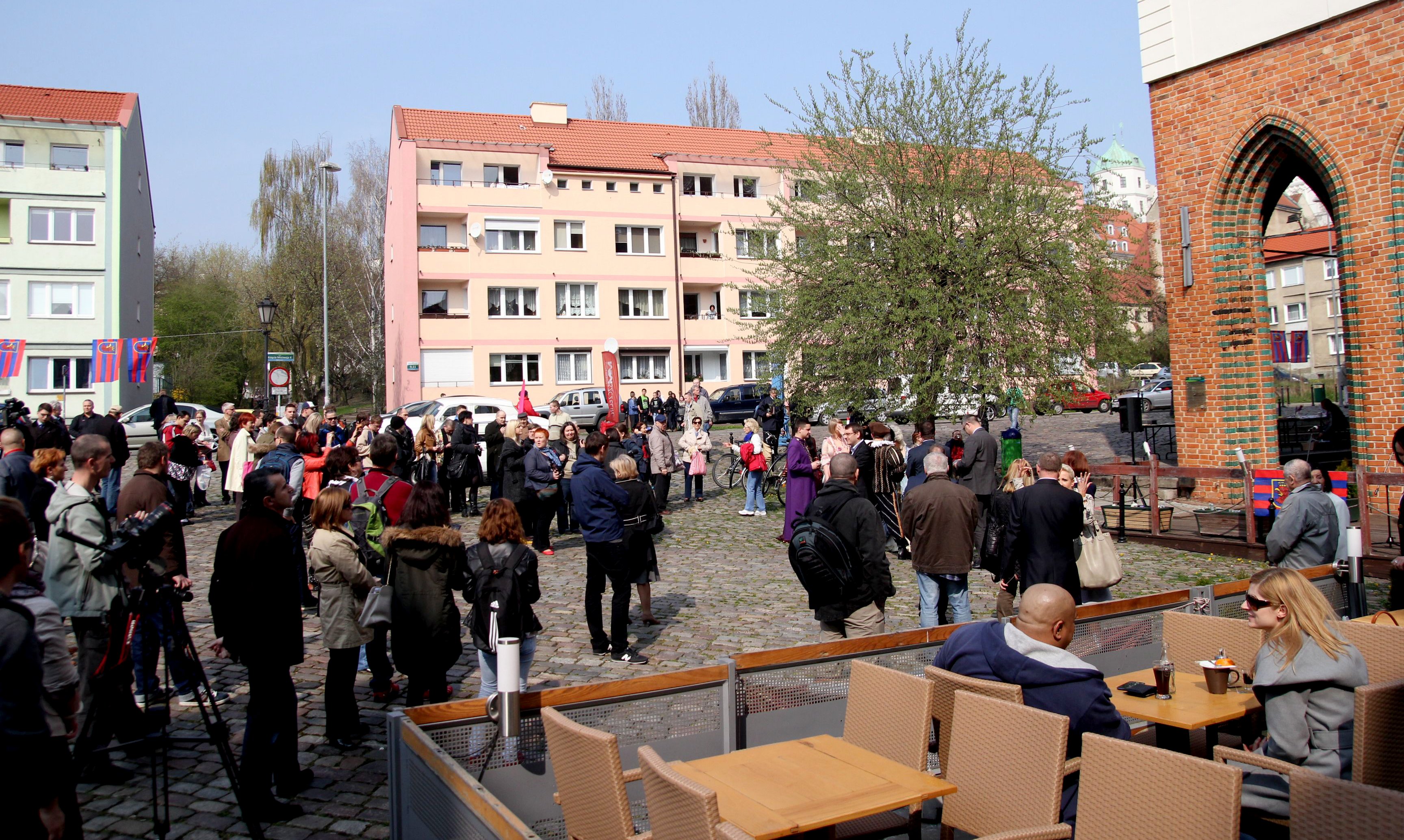 Świętowanie na podzamczu