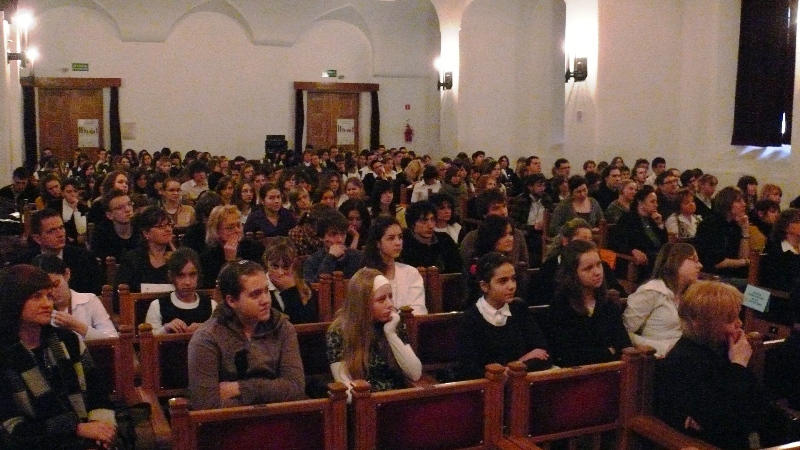 Na koncert przybyli licznie zebrani uczniowie i absolwenci Państwowej Szkoły Muzycznej I st. w Szczecinie