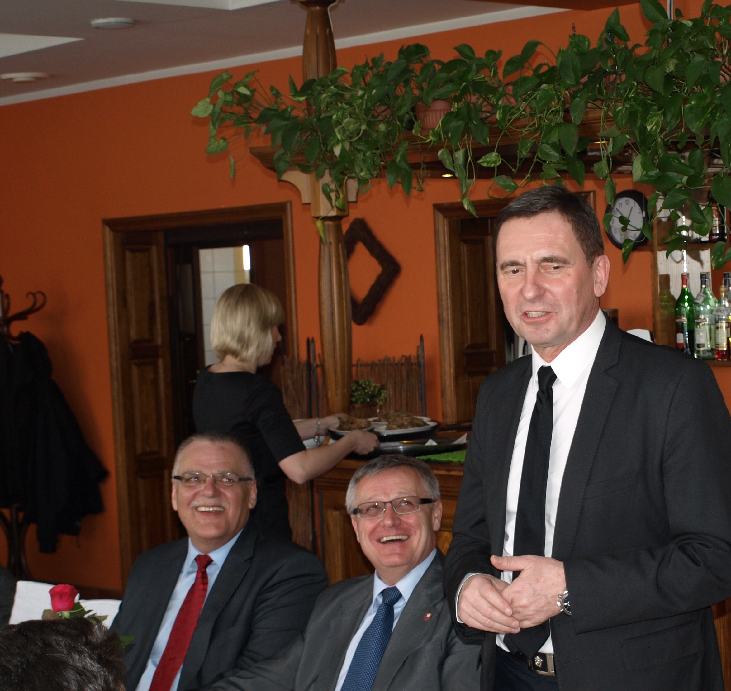 Wicemarszałek Województwa Zachodniopomorskiego Andrzej Jakubowski chwalił realizacje zadania i podkreślał jej role dla ochrony środowiska i zdrowia mieszkańców powiatu sławieńskiego.