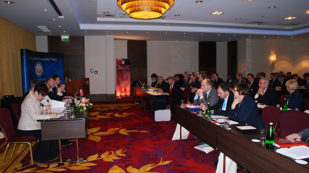 Posiedzenie XXI Zgromadzenia Ogólnego Związku Województw RP w Warszawie (25 lutego 2011 r.) - fot.: www.zwrp.pl.