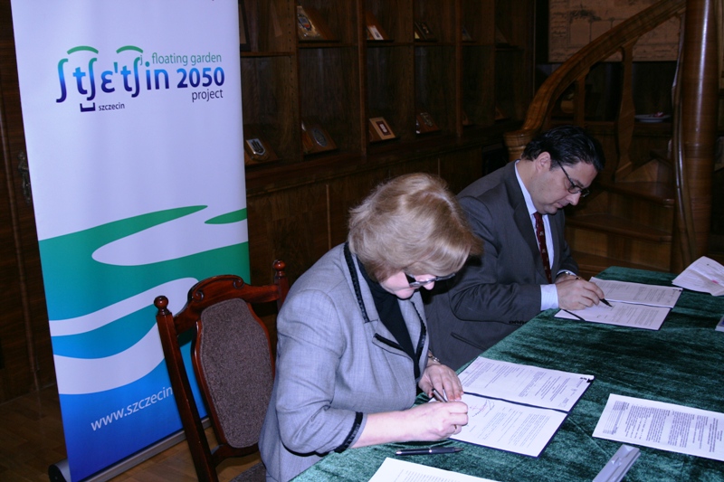 Ostatnie podpisy i szczecińska oświata wzbogaci się o 4,5 mln zł
