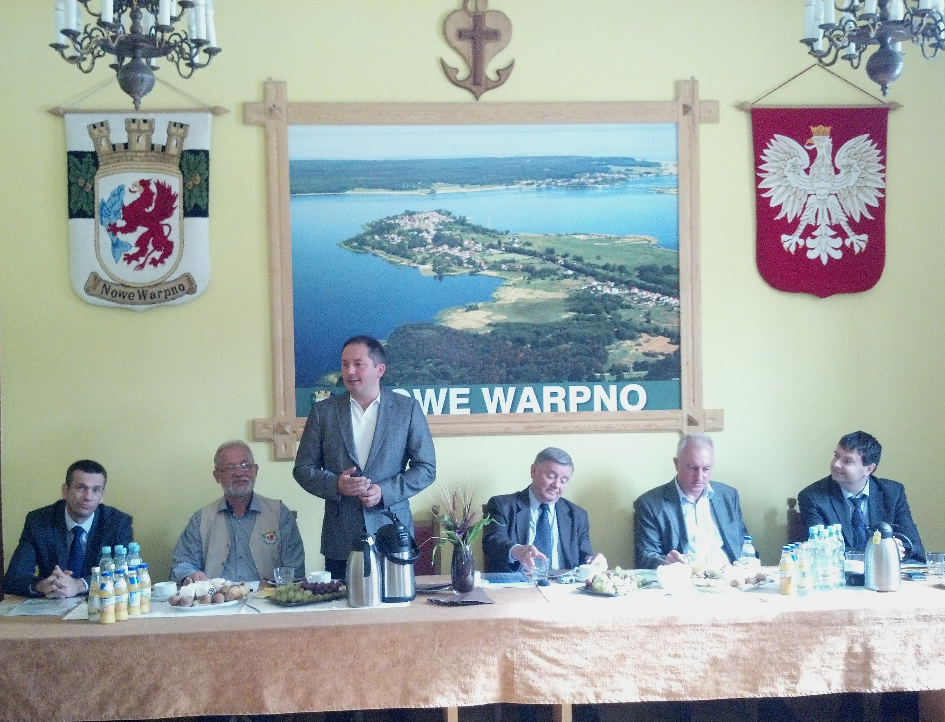 W Nowym Warpnie, z udziałem wicemarszałka Województwa Zachodniopomorskiego Wojciecha Drożdża odbyła się konferencja poświęcona programom INTERREG IV i INTERREG V.