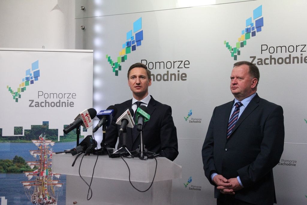 - To była ciężka praca - mówił o projekcie marszałek Olgierd Geblewicz.