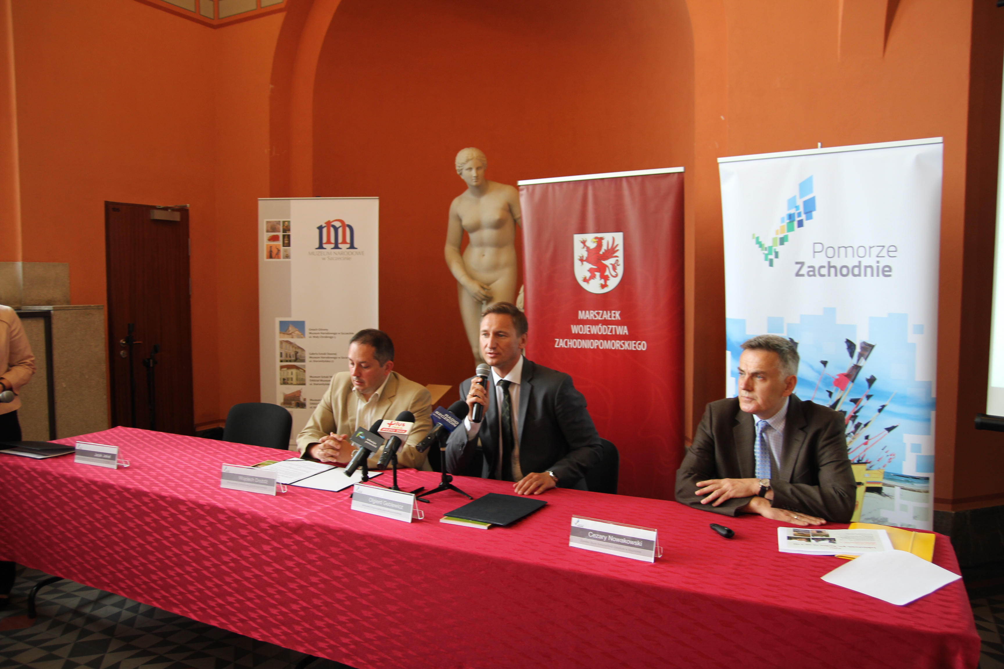 Konferencja prasowa w sprawie ochrony zabytków na Pomorzu Zachodnim