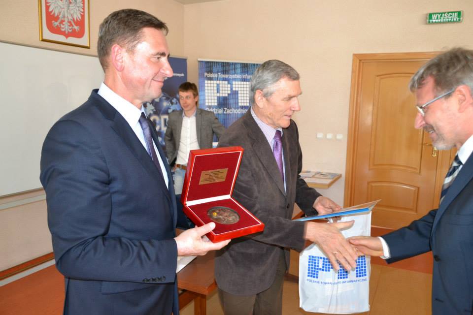 W regionalnym podsumowaniu Ogólnopolskich Konkursów Informatycznych udział wziął Wicemarszałek Województwa Zachodniopomorskiego Andrzej Jakubowski