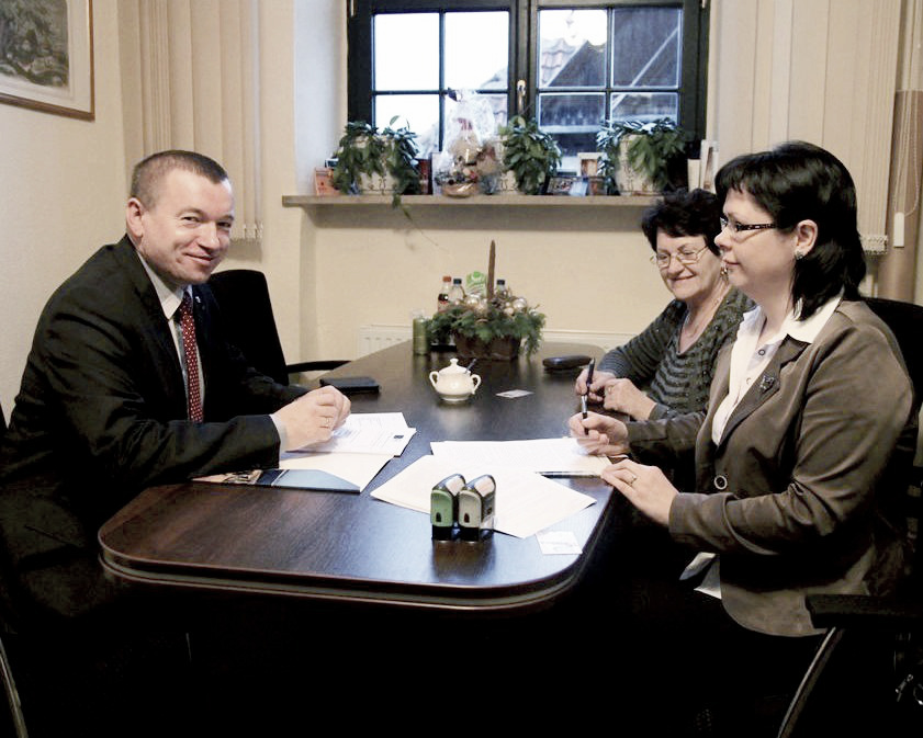 Podpisanie umowy dot. wydarzenia pod nazwą "Dni Suchania".