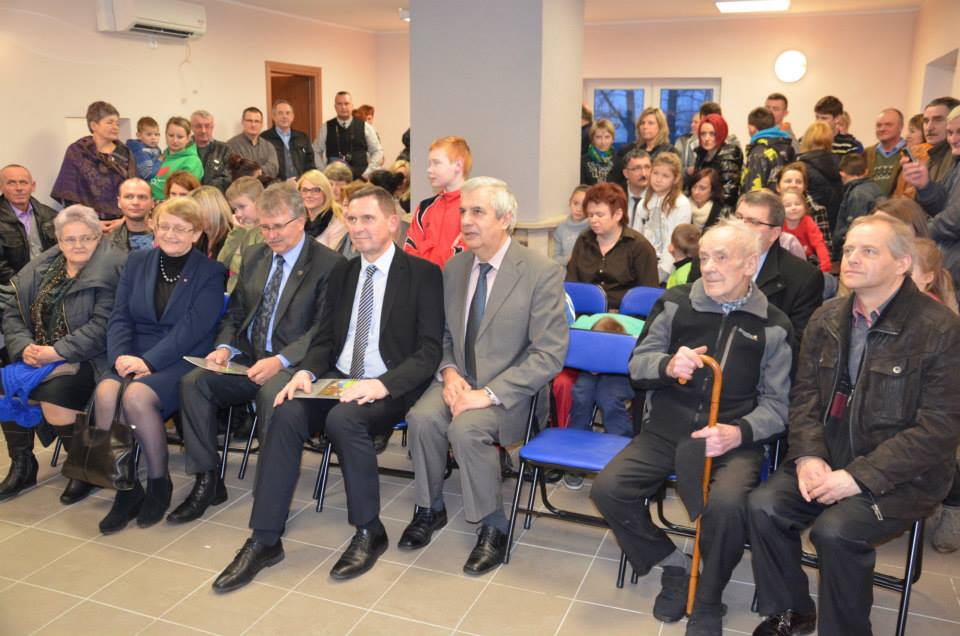 Otwarcie świetlicy wiejskiej w Borkowie (Gmina Połczyn-Zdrój) w udziałem wicemarszałka Województwa Zachodniopomorskiego Andrzeja Jakubowskiego.
