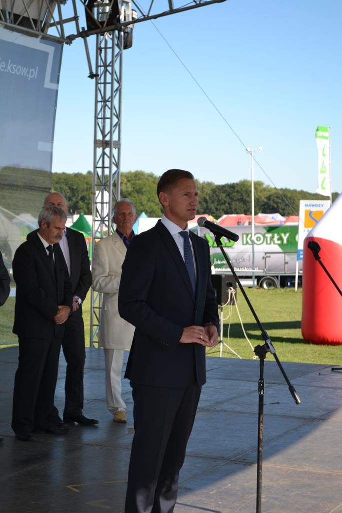 Największe targi rolne Pomorza Zachodniego za nami
Już po raz 26, w dniach 6-8 września 2013 r. w Barzkowicach odbyły się Targi Rolne „Agro Pomerania 2013”