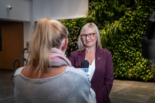 Anna Bańkowska udziela wywiadu TVP Szczecin