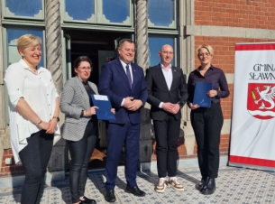 zdjęcie grupowe wykonane w Gminie Sławno