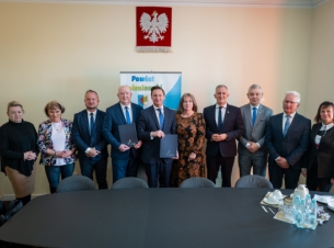 wspólne zdjęcie beneficjentów 